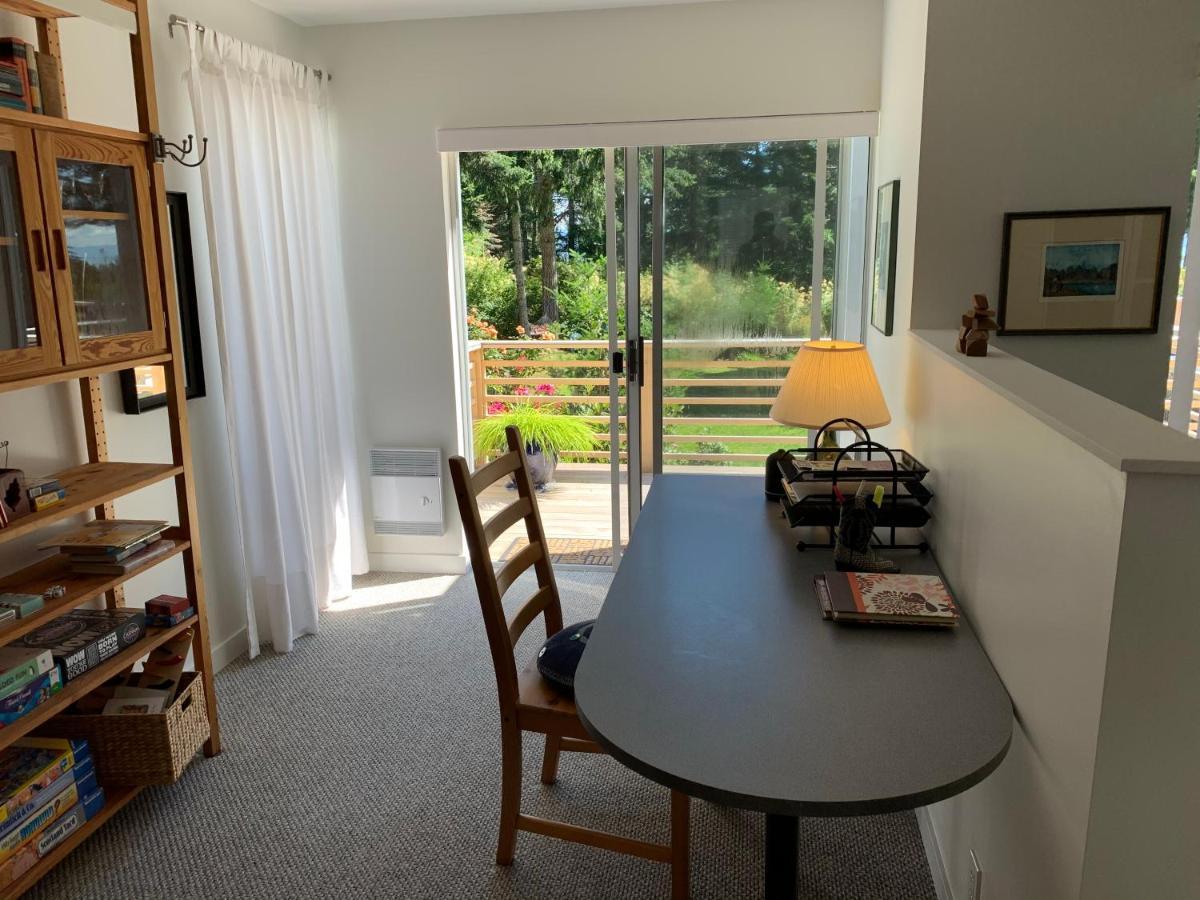 Forest By The Sea Rentals Merville Extérieur photo